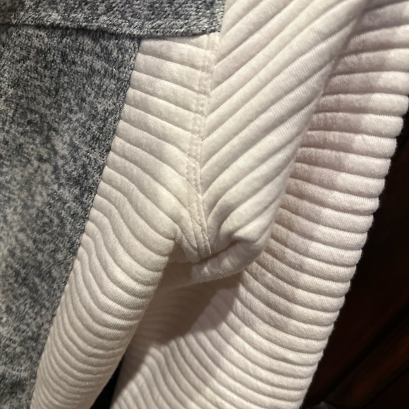 The North Face Women's Small Knit Fleece Jacket White Grey Marbled Full Zip - Picture 9 of 13